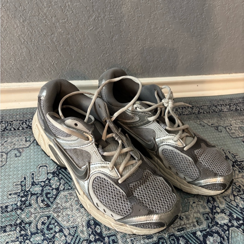 Nike Gray and Silver Mesh Athletic Sneakers